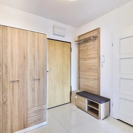 Grochowska 207 Rondo Wiatraczna By Perfectapart *