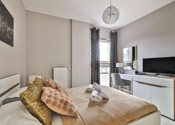 Grochowska 207 Rondo Wiatraczna By Perfectapart Varsó